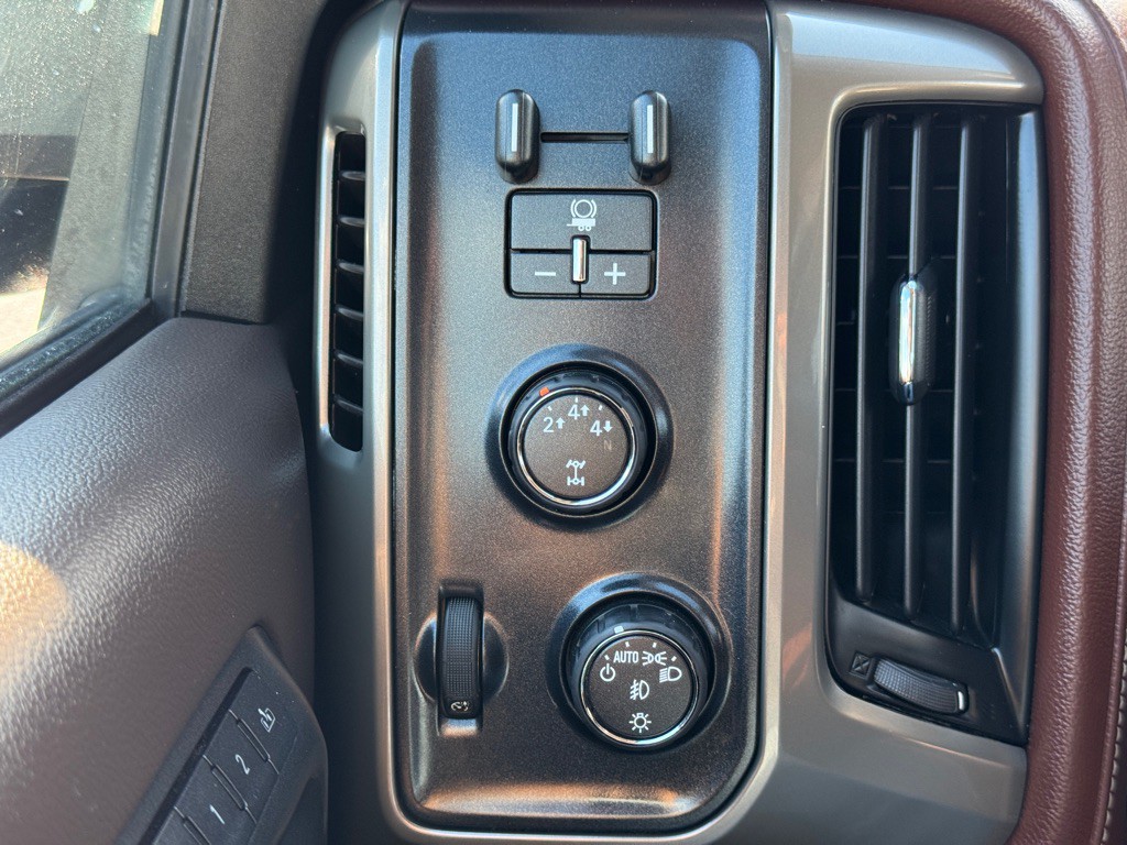 2016 Chevrolet Silverado 1500 Image 16