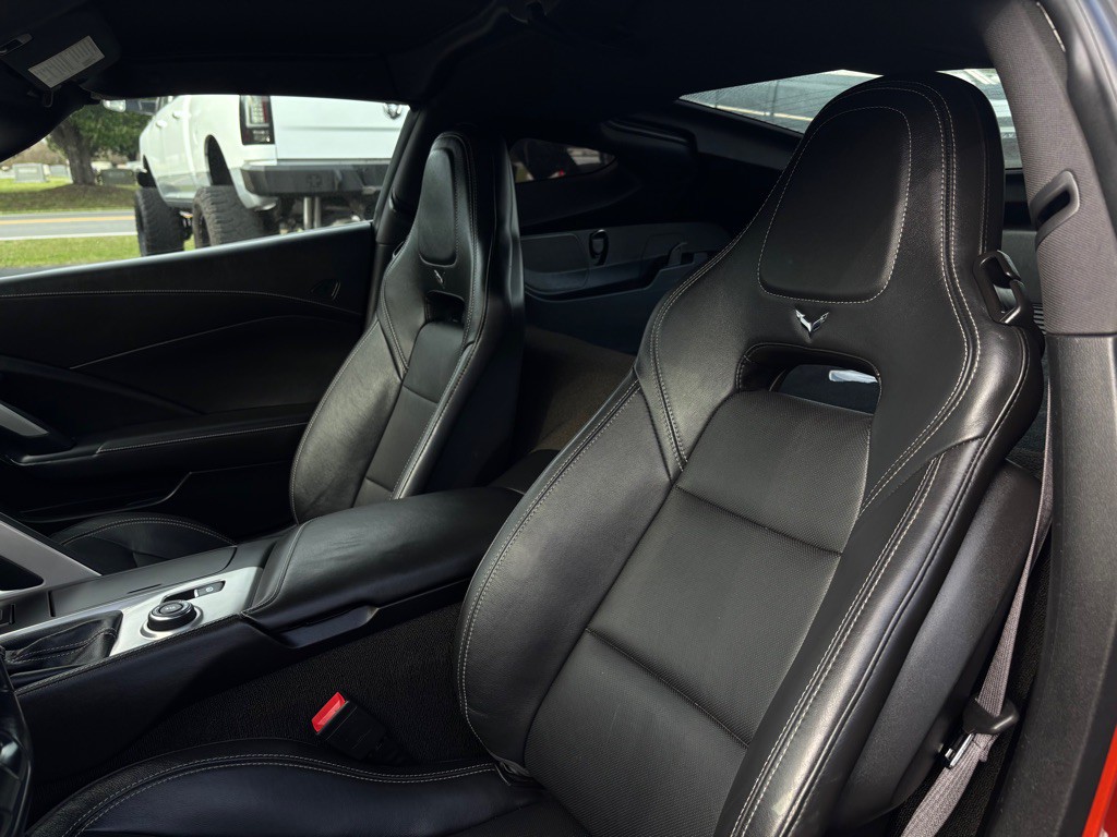 2016 Chevrolet Corvette Image 16