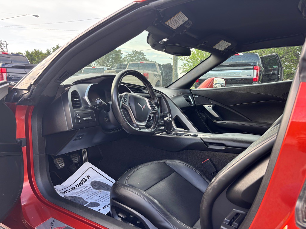 2016 Chevrolet Corvette Image 18
