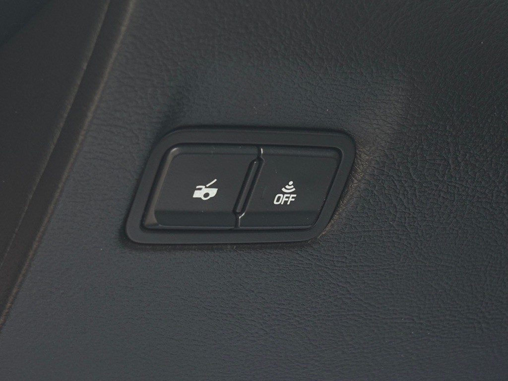 2016 Chevrolet Corvette Image 34