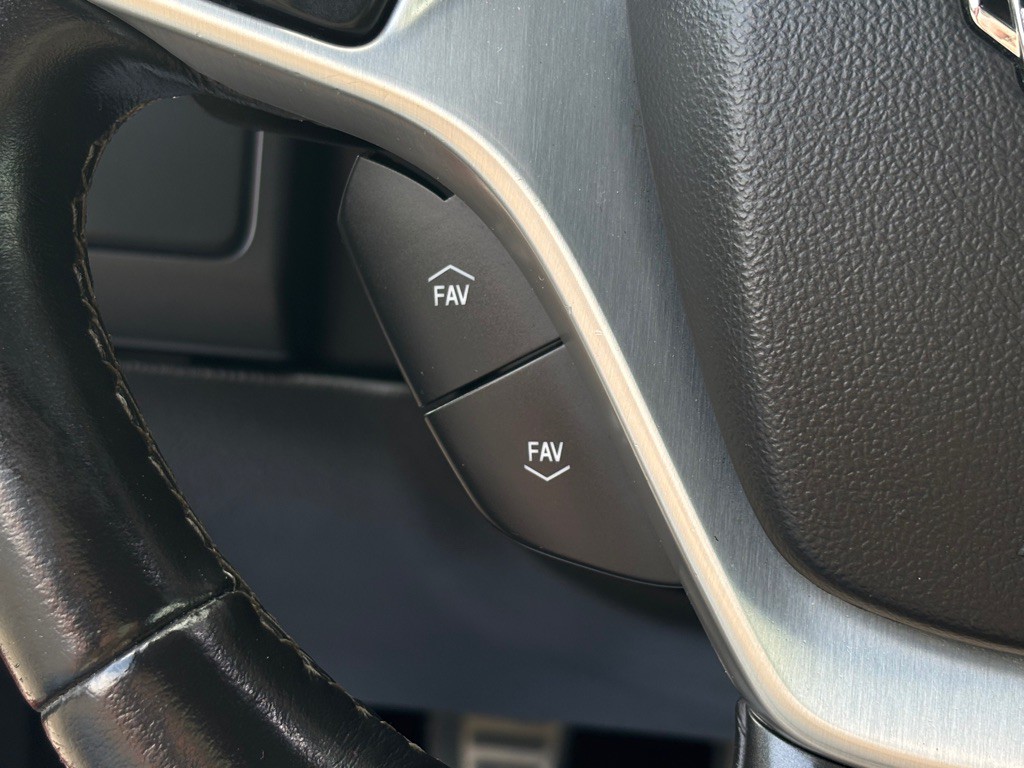 2016 Chevrolet Corvette Image 37