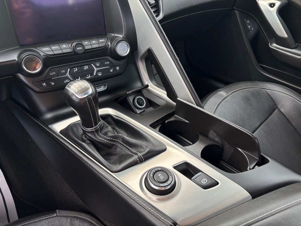 2016 Chevrolet Corvette Image 45