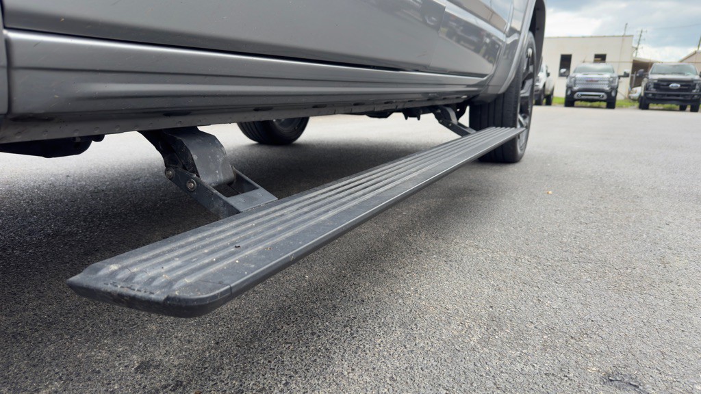 2021 RAM 1500 Image 4