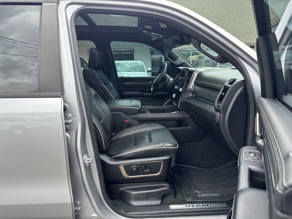 2021 RAM 1500 Image 5