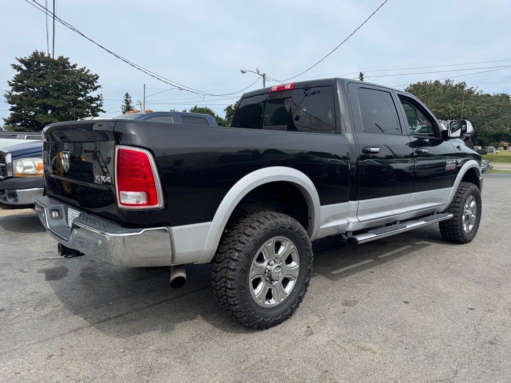 2016 RAM 2500 Image 2
