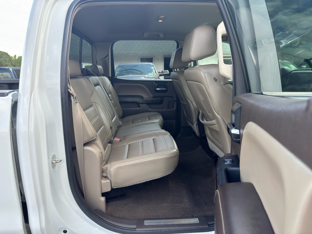 2015 GMC Sierra Image 9