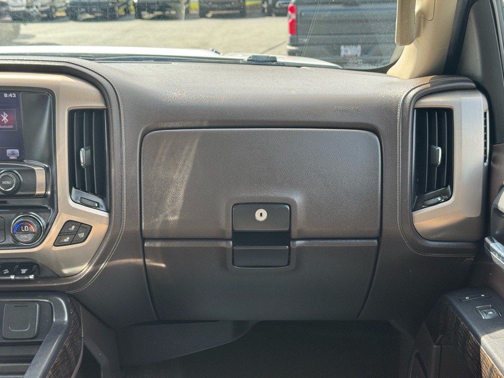 2015 GMC Sierra Image 13