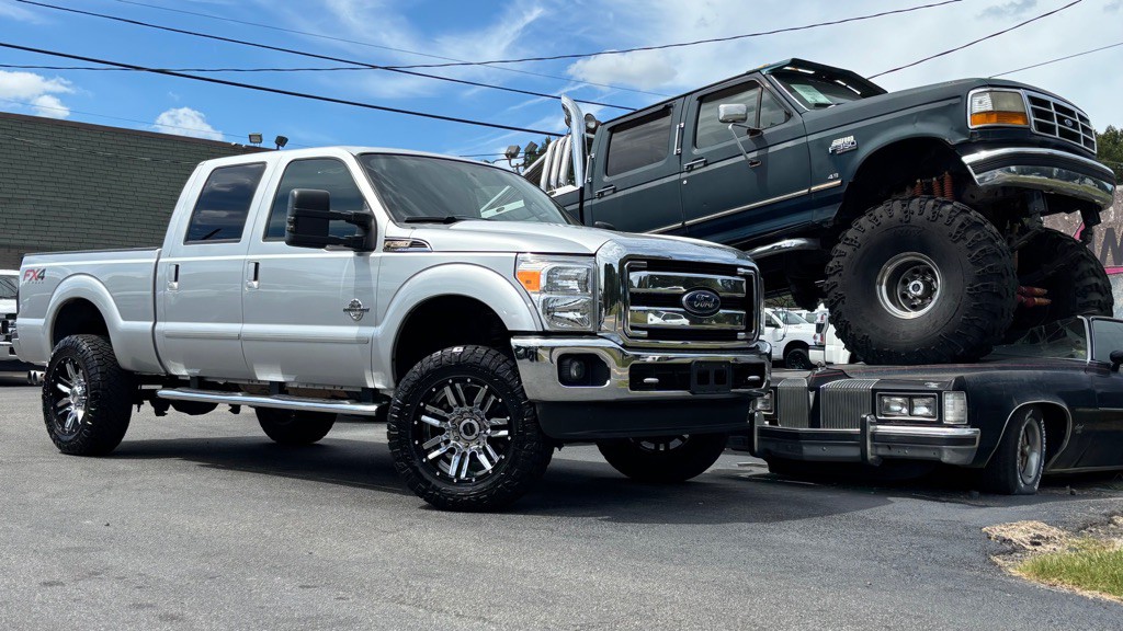 2013 Ford F-250 Image 1