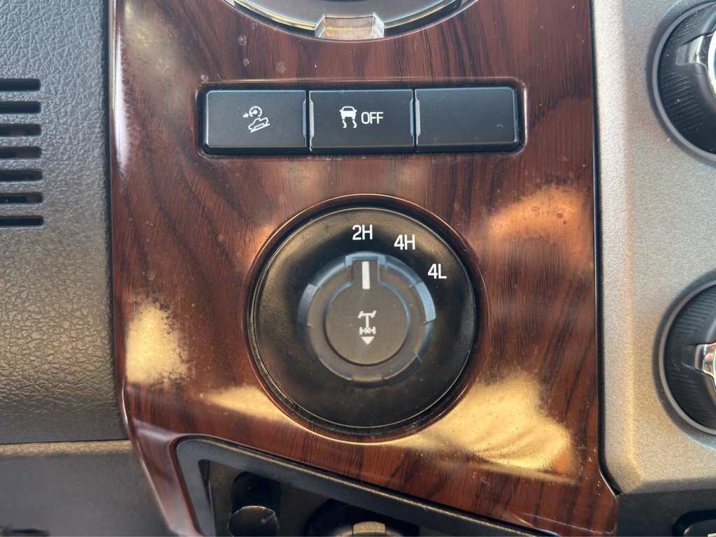 2013 Ford F-250 Image 20