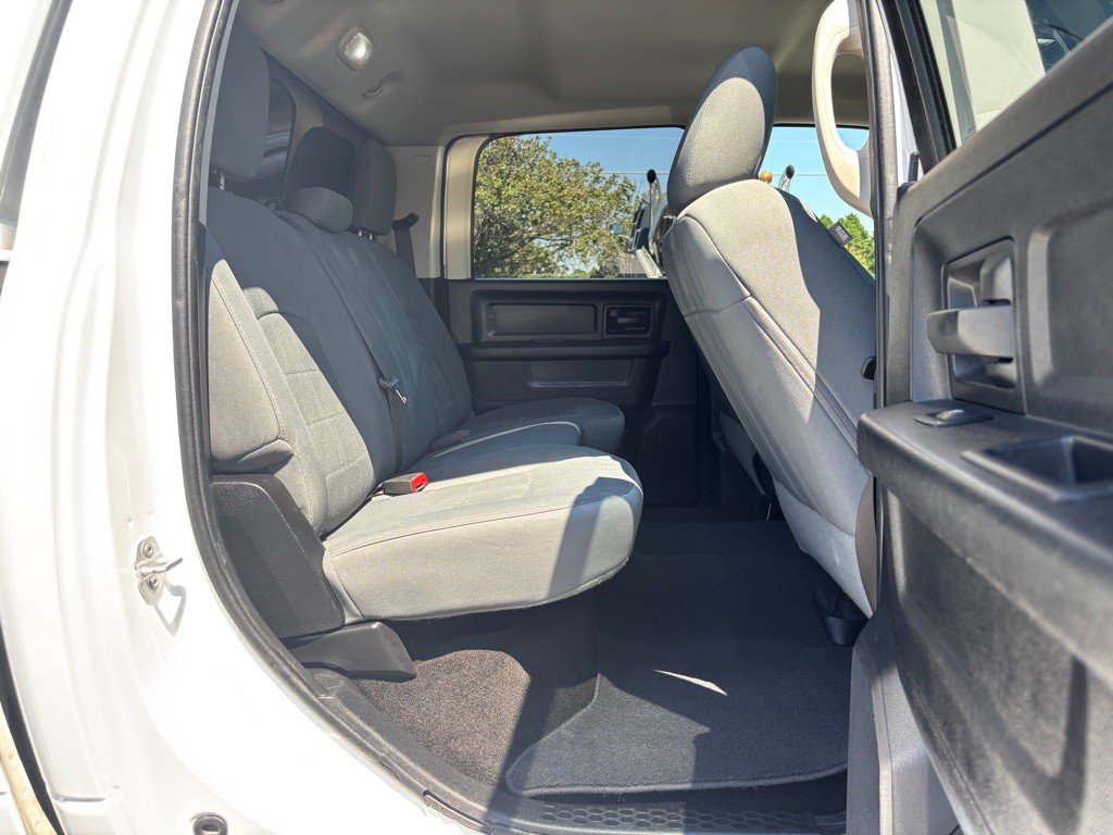2015 RAM 2500 Image 24