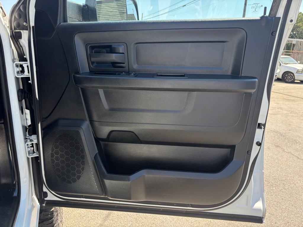 2015 RAM 2500 Image 26