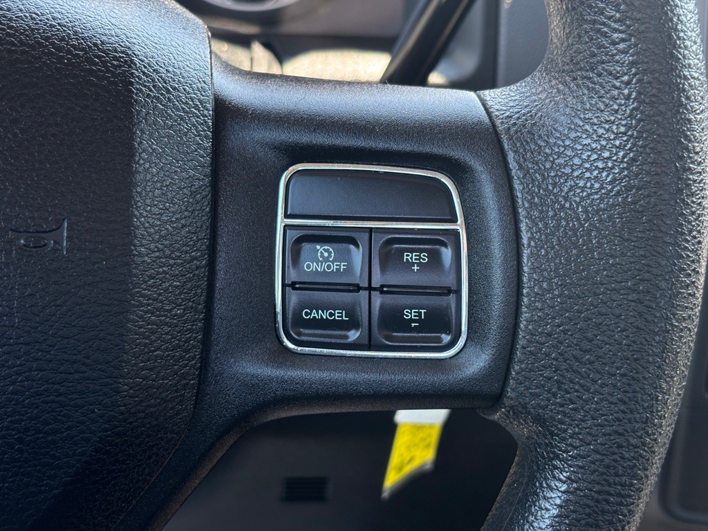 2015 RAM 2500 Image 32