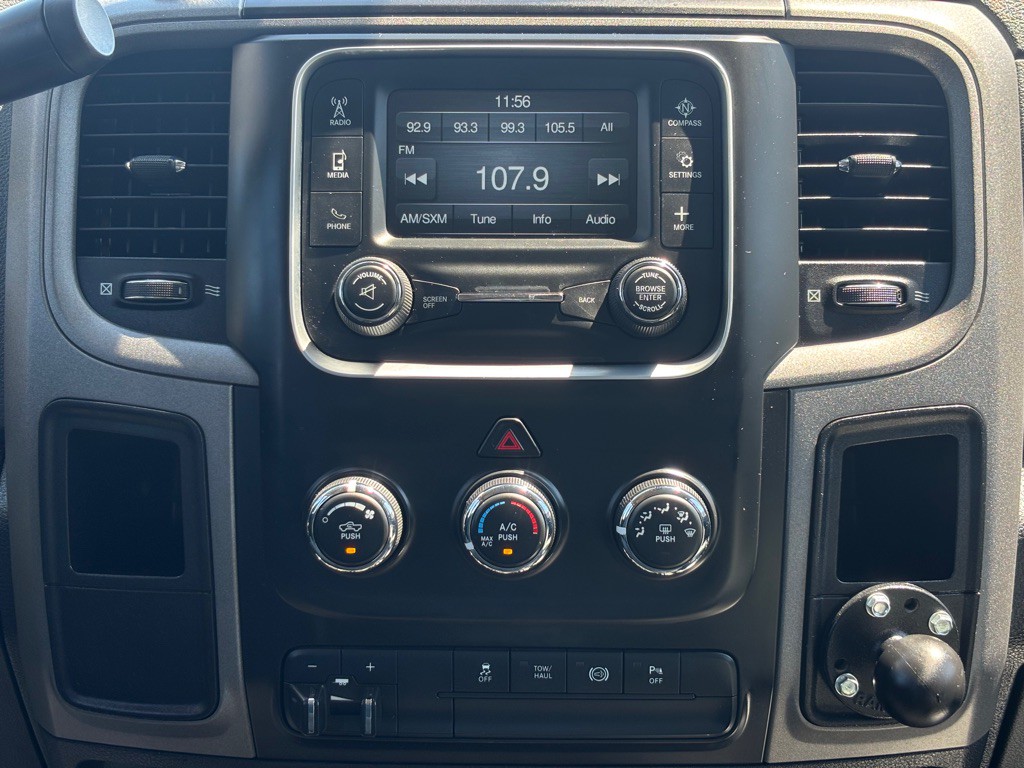 2015 RAM 2500 Image 33
