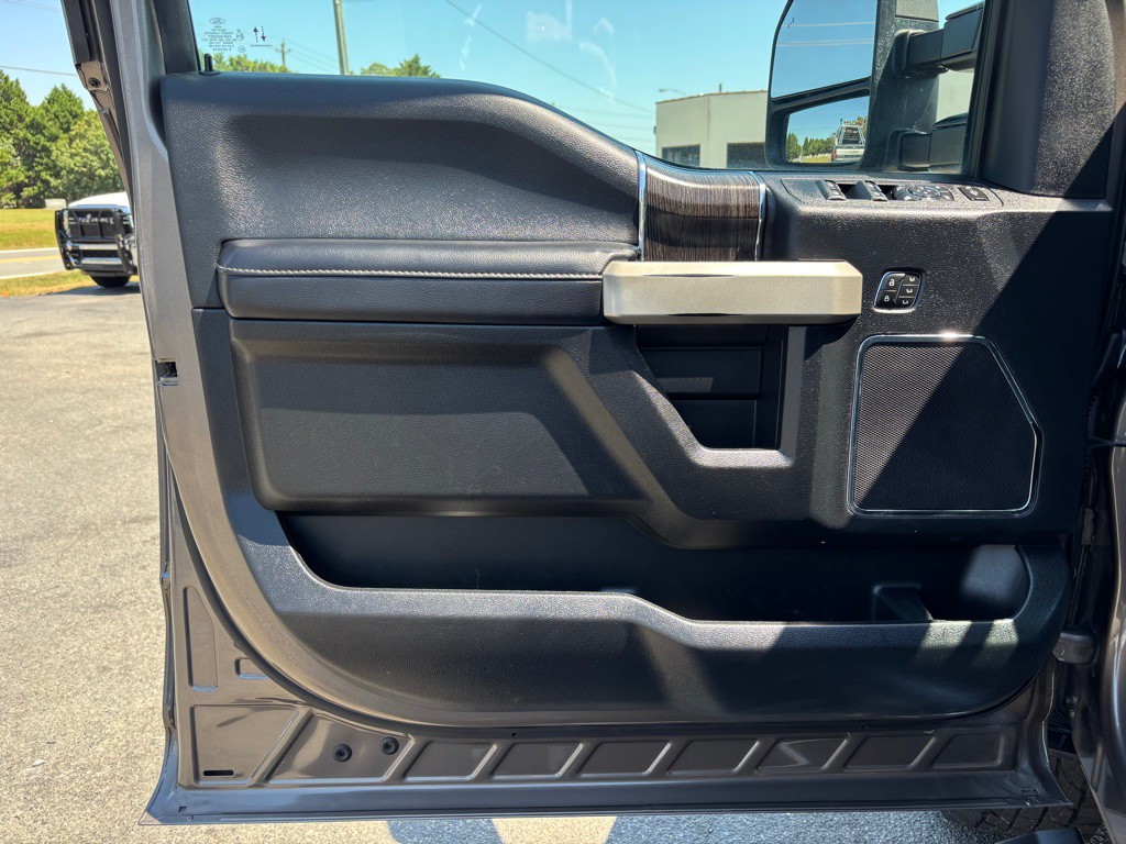 2020 Ford F-250 Image 15