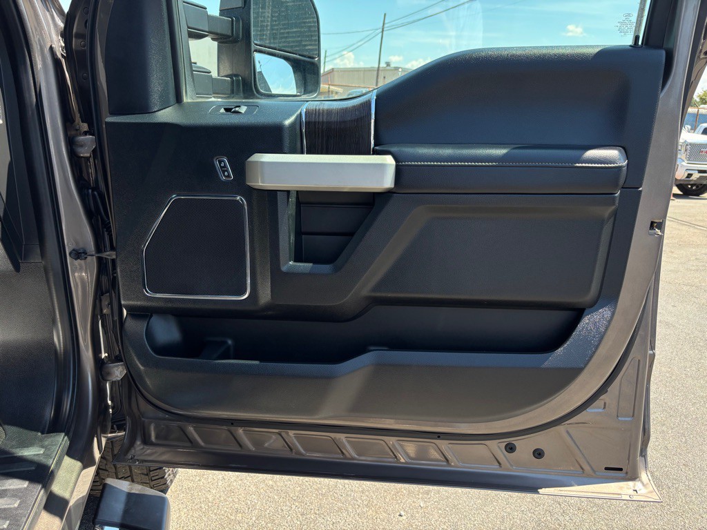 2020 Ford F-250 Image 29
