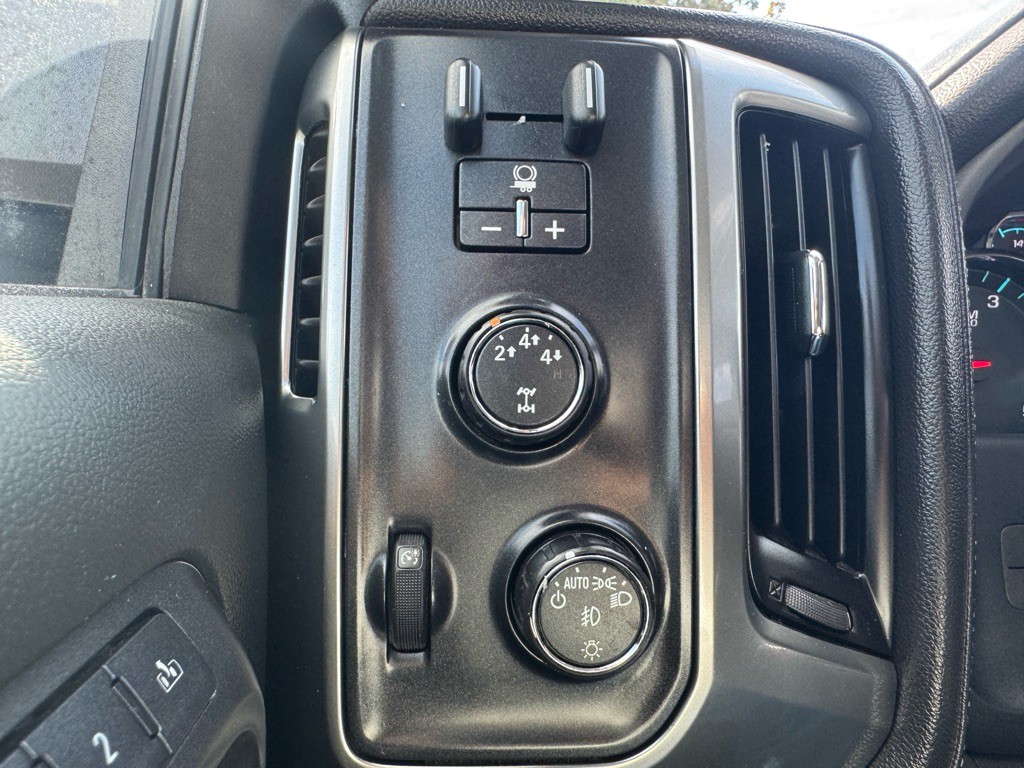 2016 Chevrolet Silverado 1500 Image 21