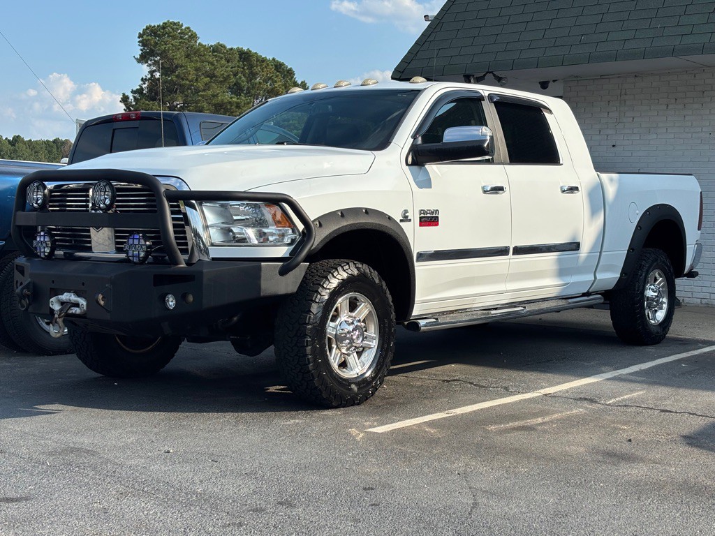 2010 Dodge Ram 2500 Image 2