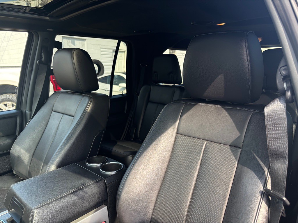 2016 Ford Expedition Image 7