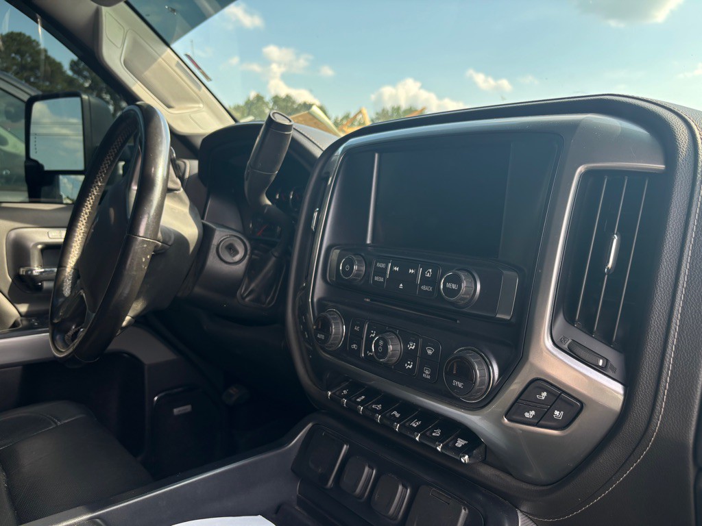2019 Chevrolet Silverado 1500 Image 5