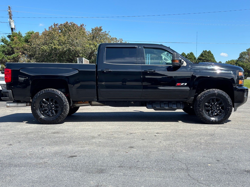 2019 Chevrolet Silverado 1500 Image 4