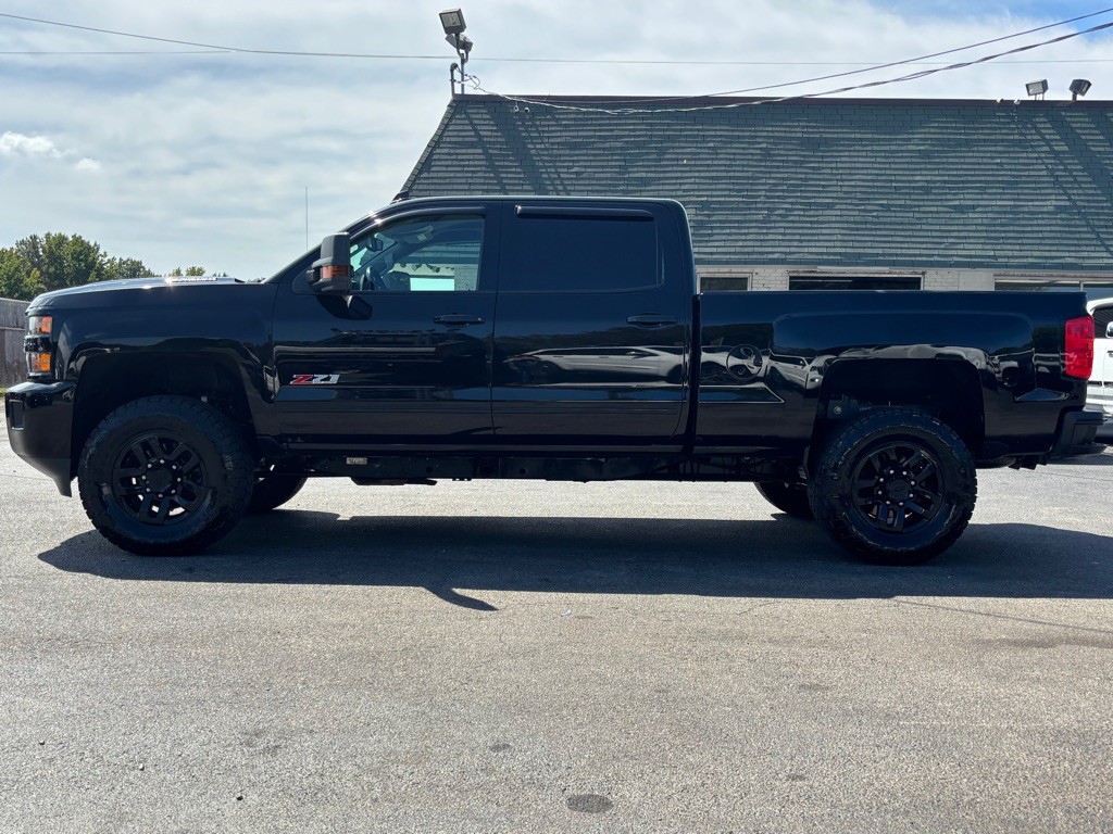 2019 Chevrolet Silverado 1500 Image 8