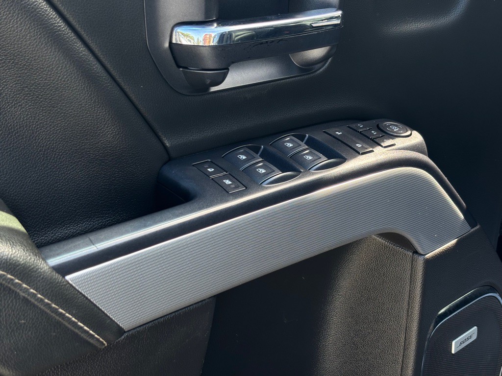2019 Chevrolet Silverado 1500 Image 16
