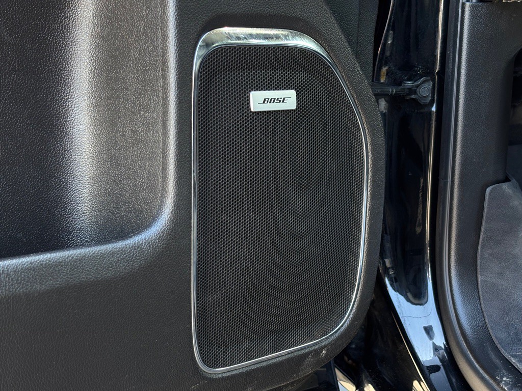 2019 Chevrolet Silverado 1500 Image 17