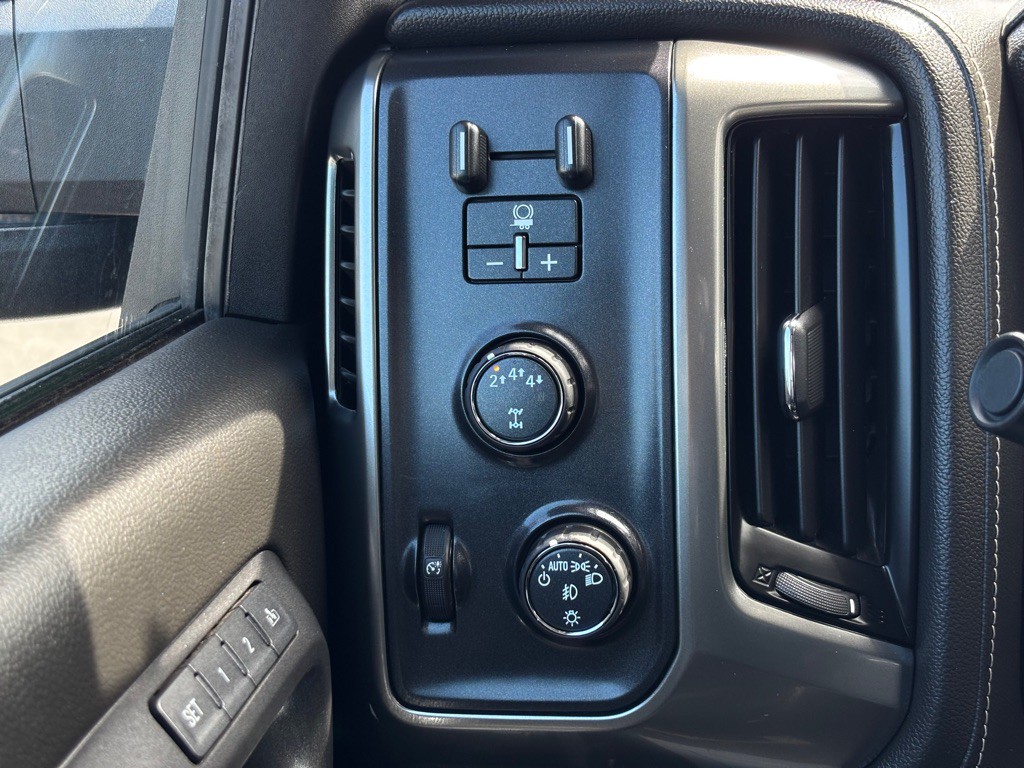 2019 Chevrolet Silverado 1500 Image 35