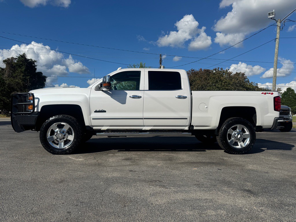 2019 Chevrolet Silverado 1500 Image 3