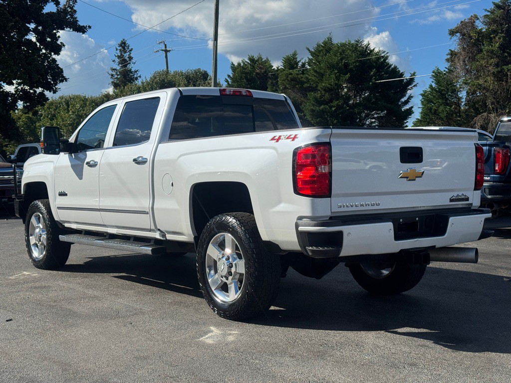 2019 Chevrolet Silverado 1500 Image 4