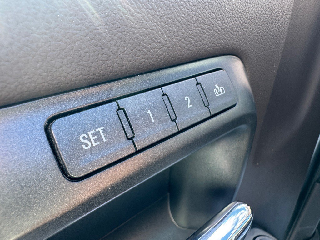 2019 Chevrolet Silverado 1500 Image 17