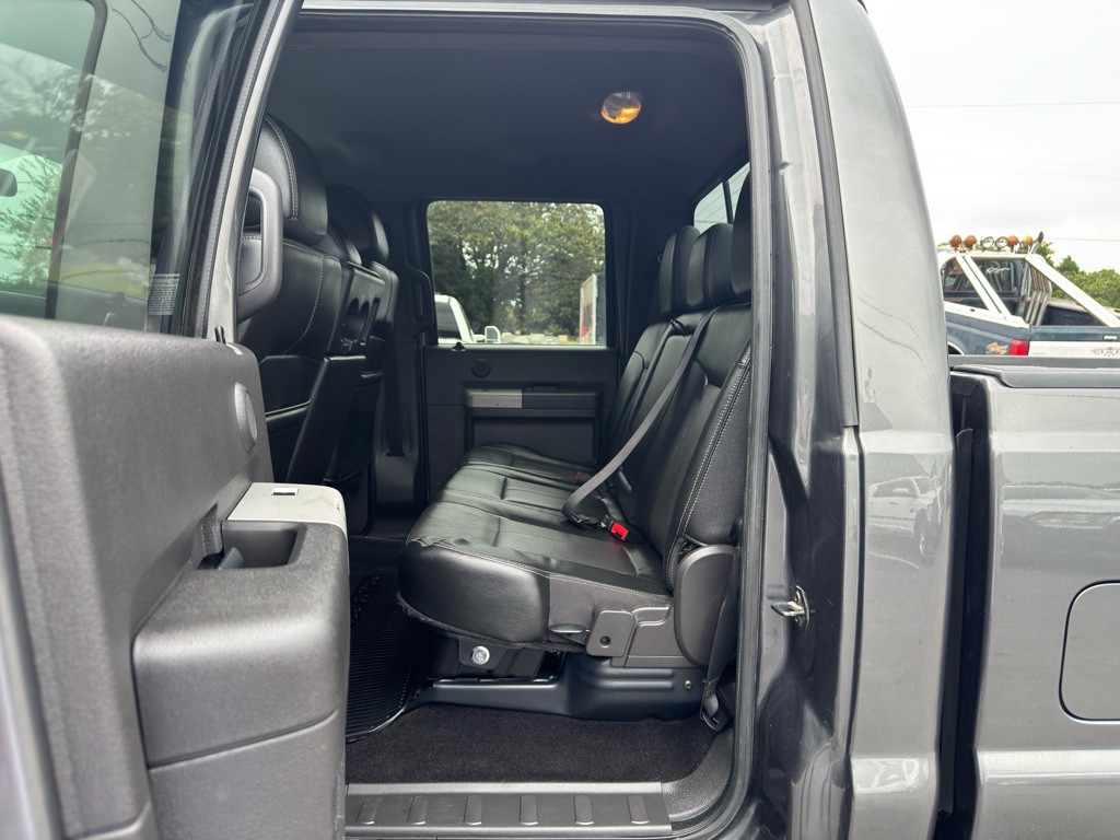 2015 Ford F-350 Image 10