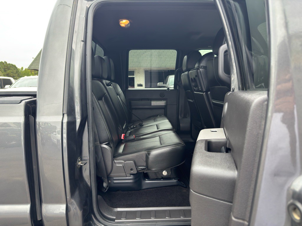 2015 Ford F-350 Image 12
