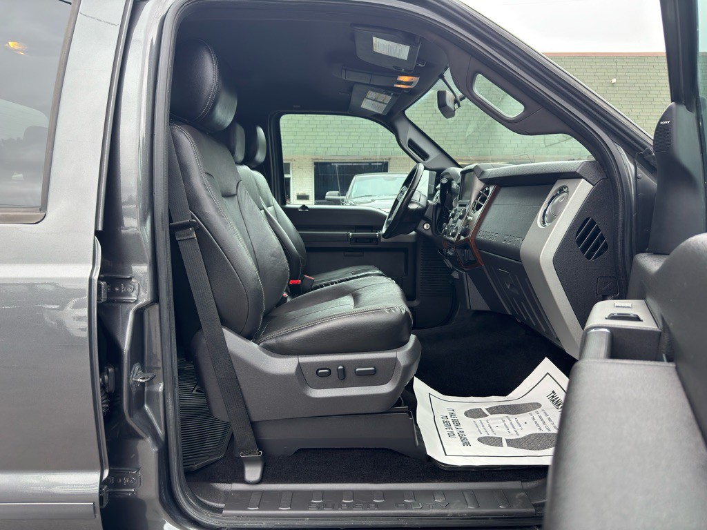 2015 Ford F-350 Image 14