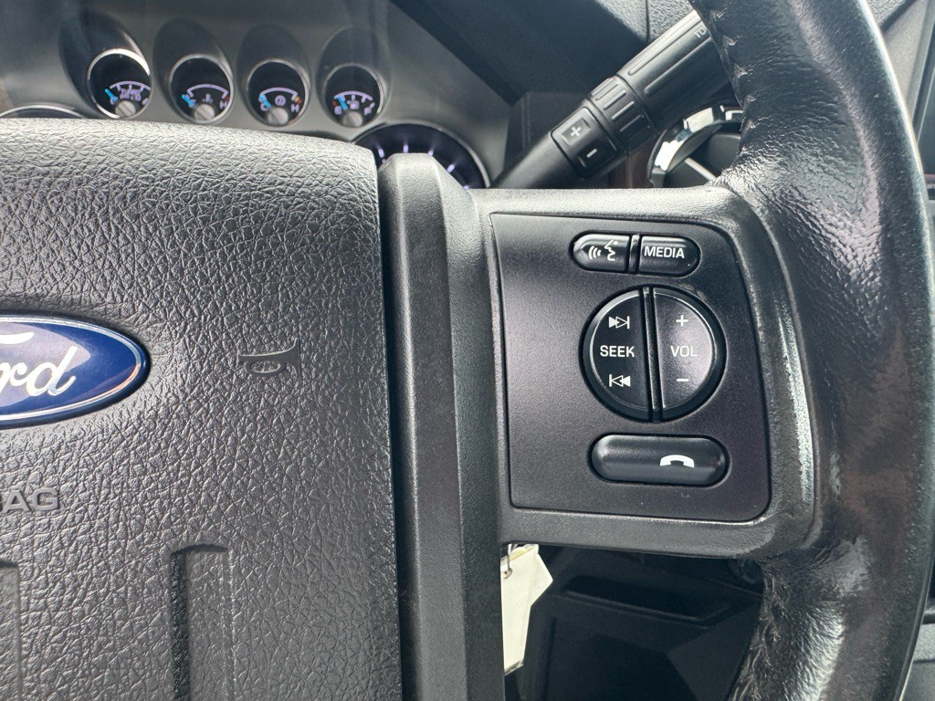 2015 Ford F-350 Image 20