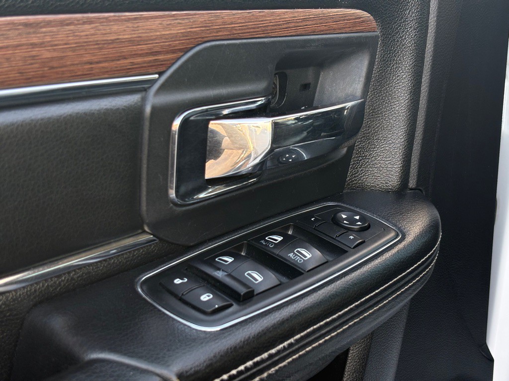 2014 RAM 2500 Image 14