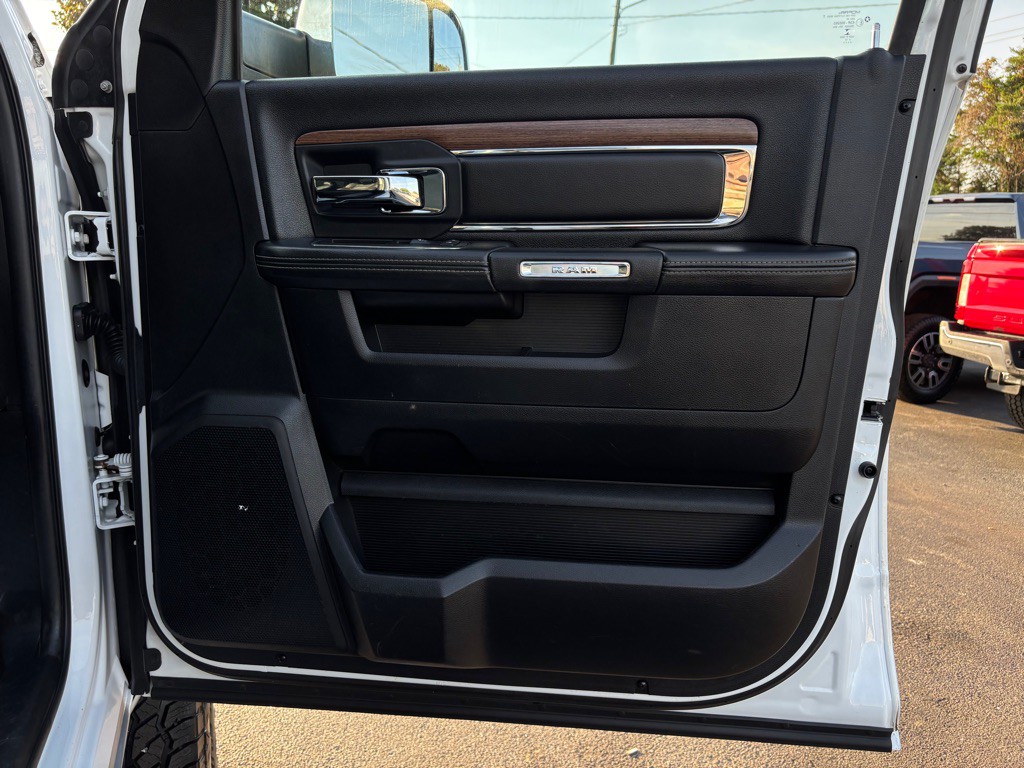 2014 RAM 2500 Image 27