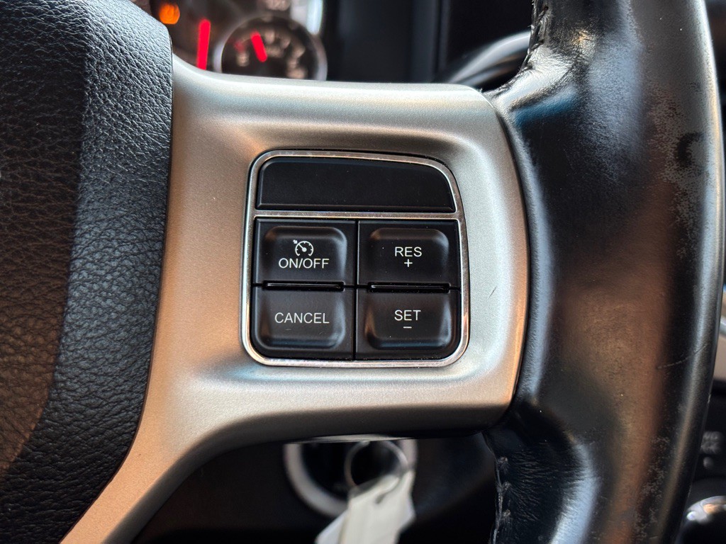 2014 RAM 2500 Image 32