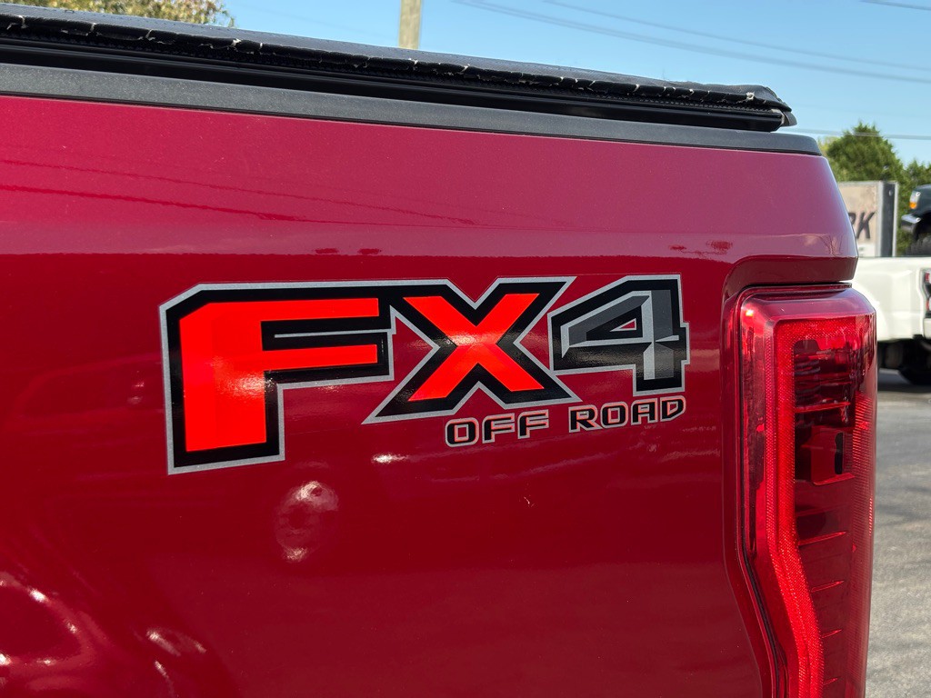 2017 Ford F-250 Image 12