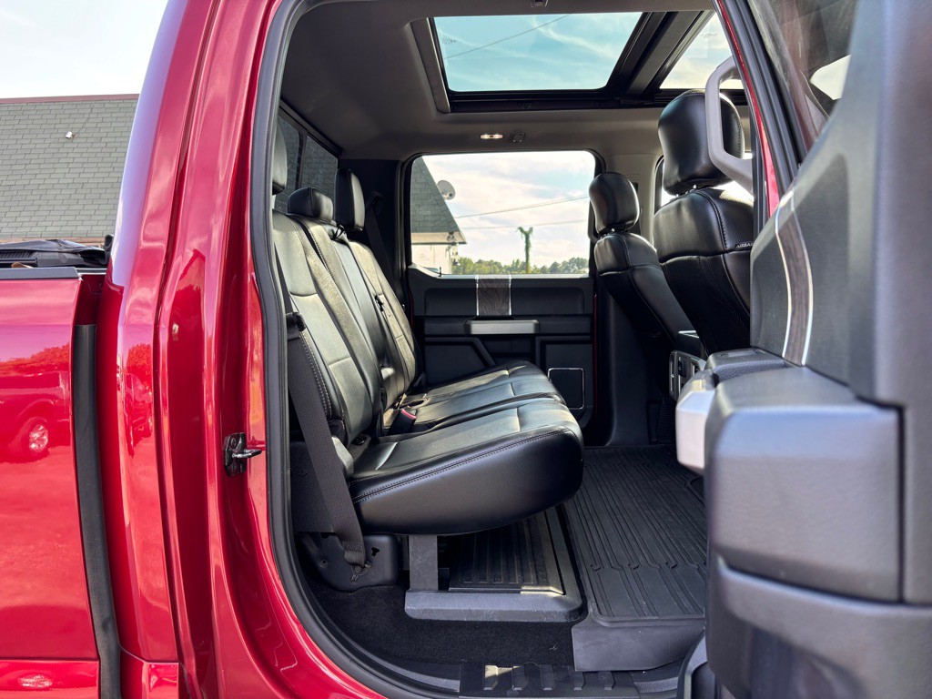 2017 Ford F-250 Image 24