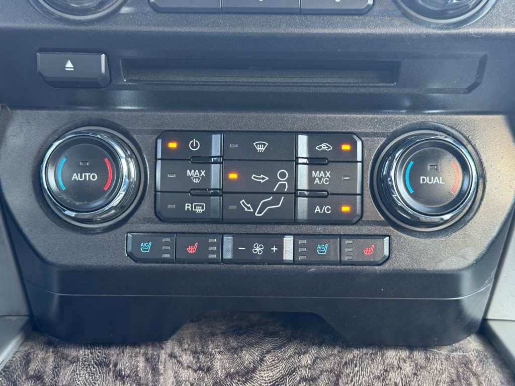 2017 Ford F-250 Image 37