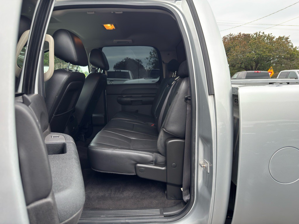 2014 Chevrolet Silverado 1500 Image 11