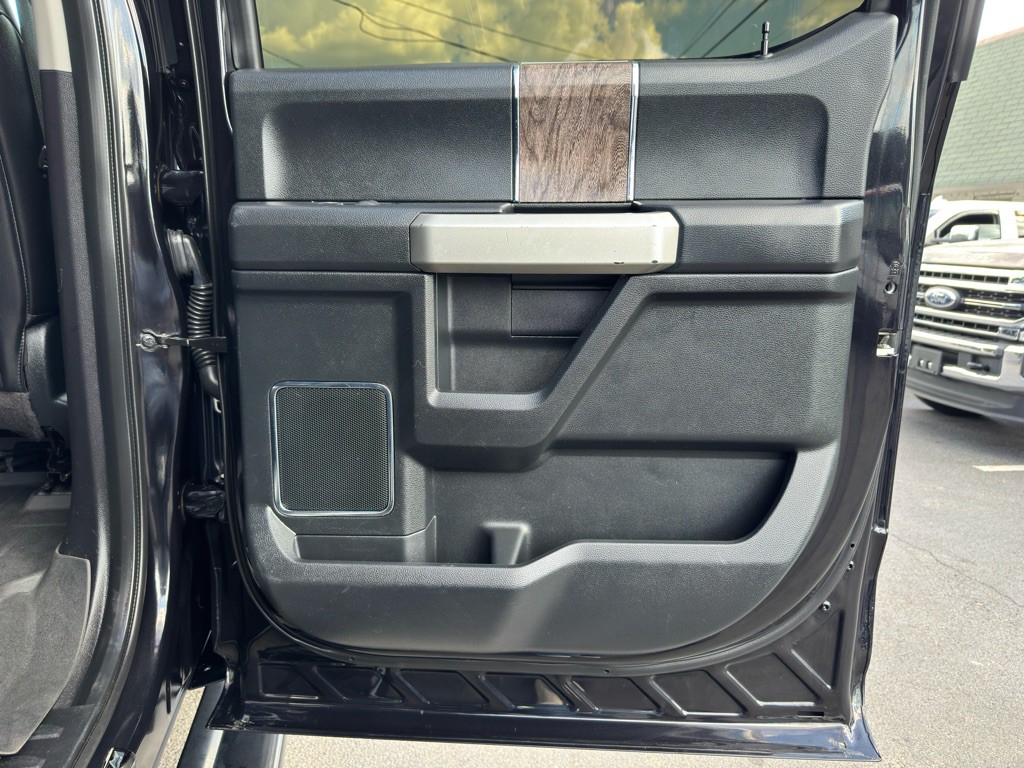 2019 Ford F-250 Image 18