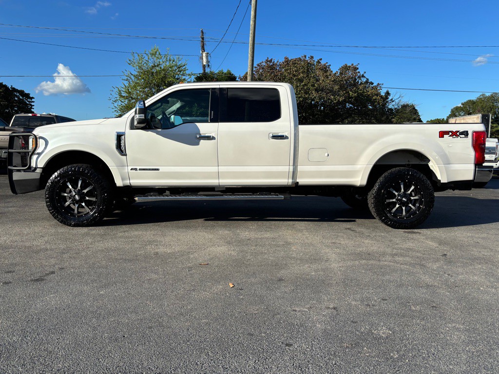 2017 Ford F-250 Image 3