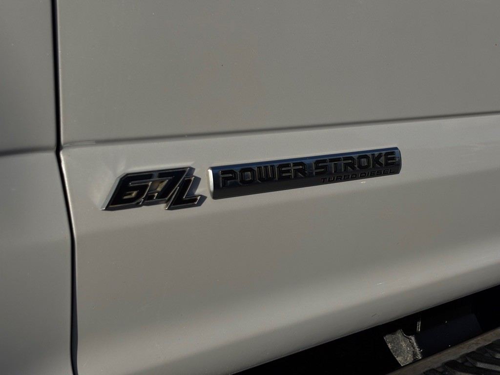 2017 Ford F-250 Image 9