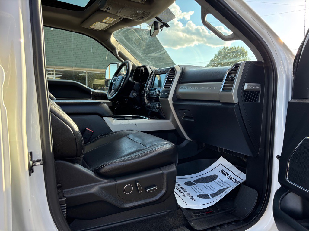 2017 Ford F-250 Image 29