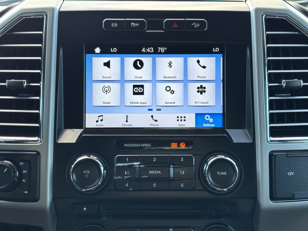 2017 Ford F-250 Image 40