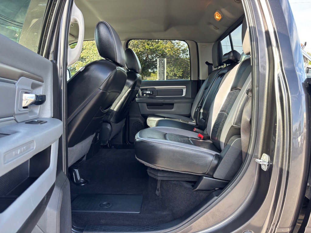 2018 RAM 2500 Image 16