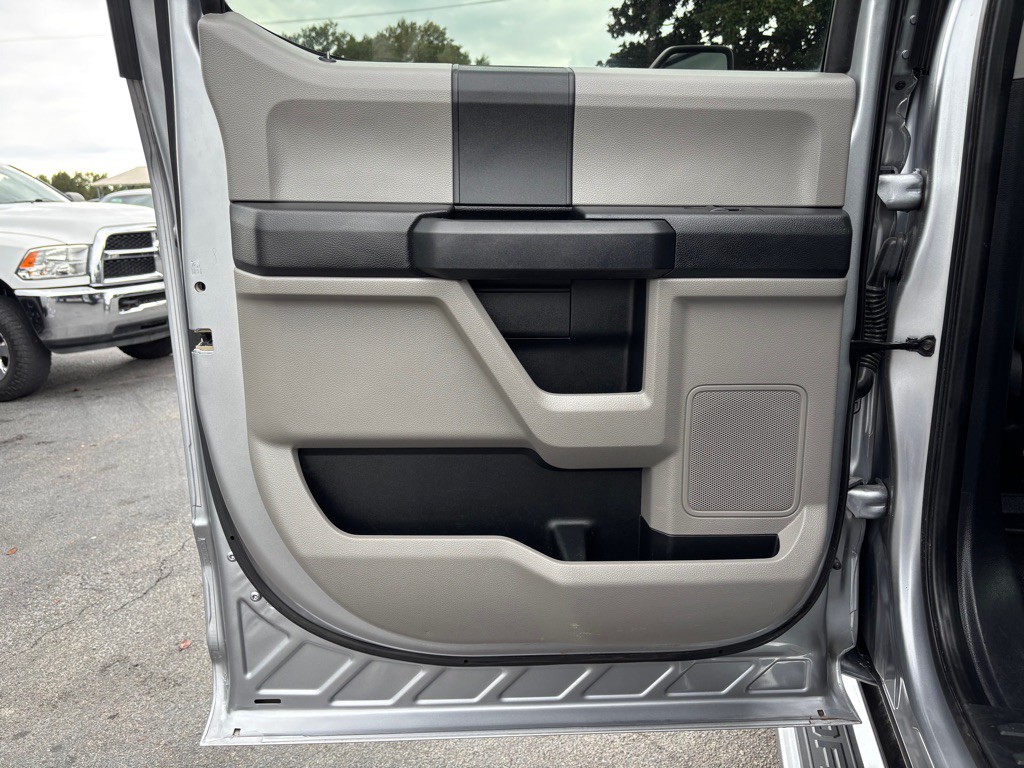 2021 Ford F-250 Image 17