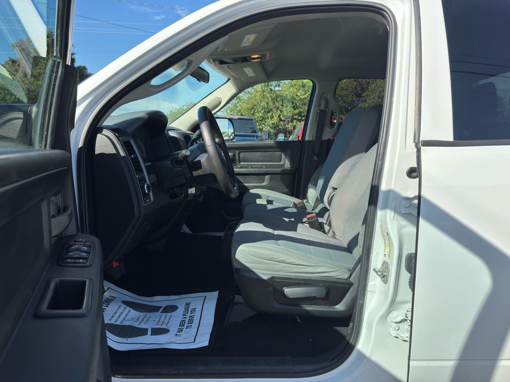 2018 RAM 2500 Image 12